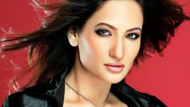 rakshanda khan